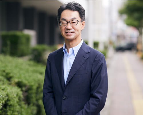 米津　貴裕